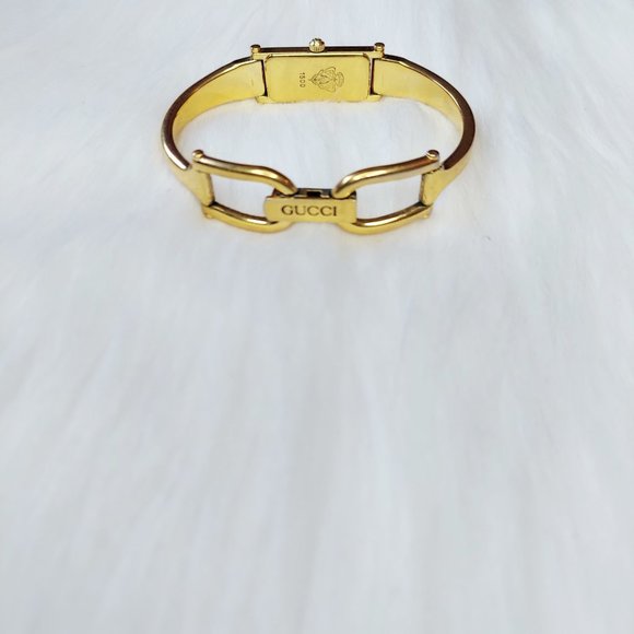 Gucci bangle watch - Picture 2 of 5